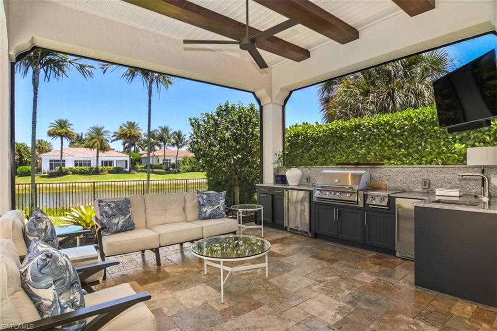 2220 Residence CIR-27