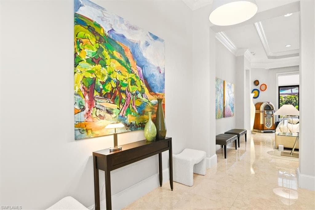 2220 Residence CIR-4