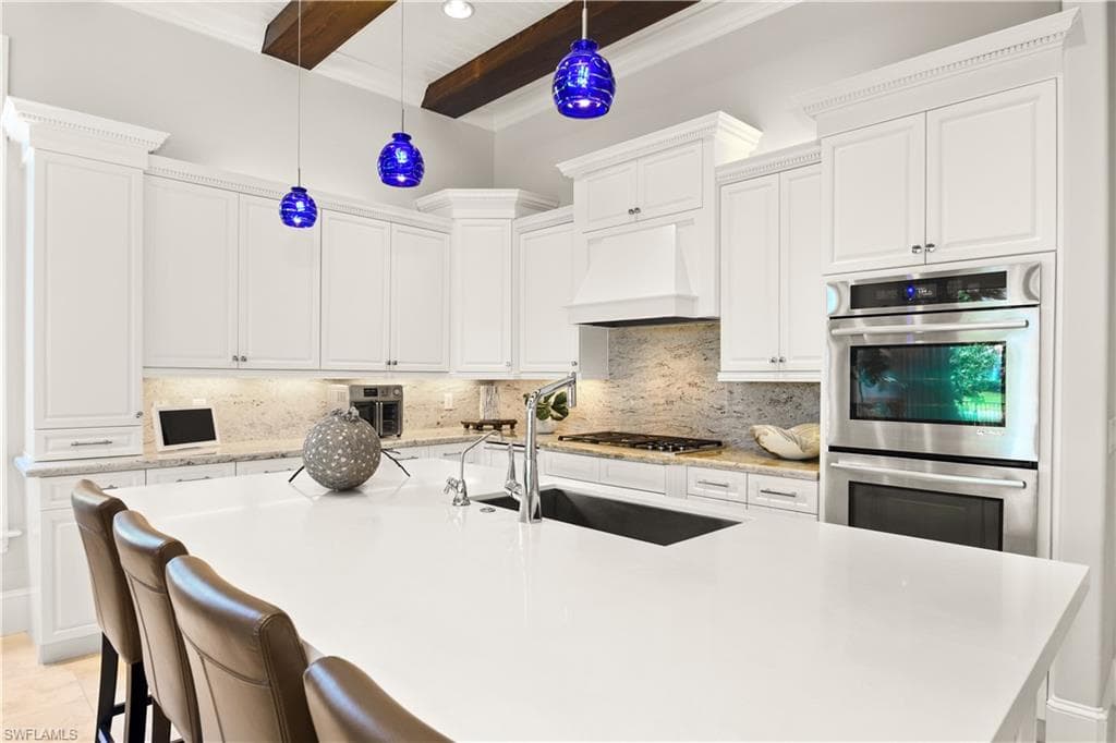 2220 Residence CIR-8