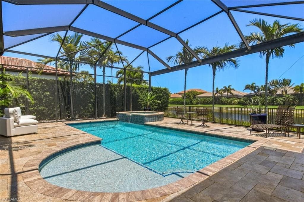 2220 Residence CIR-29