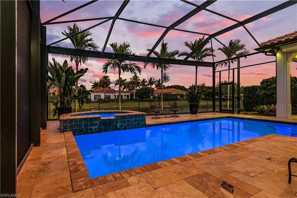 2220 Residence CIR-33