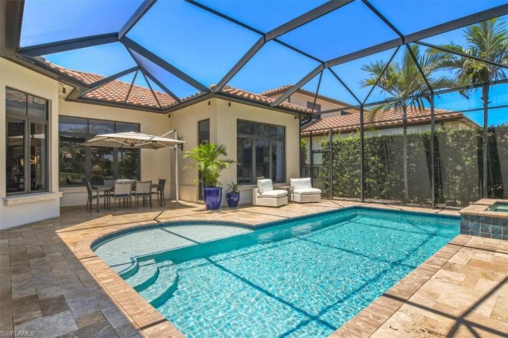 2220 Residence CIR-30