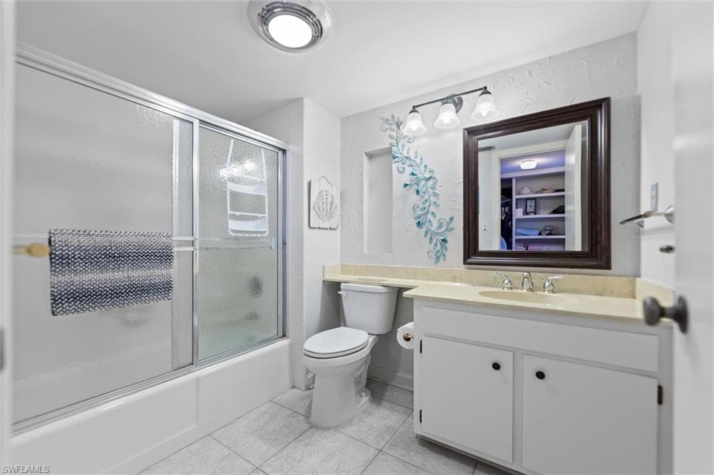 7148 Estero BLVD 322-16