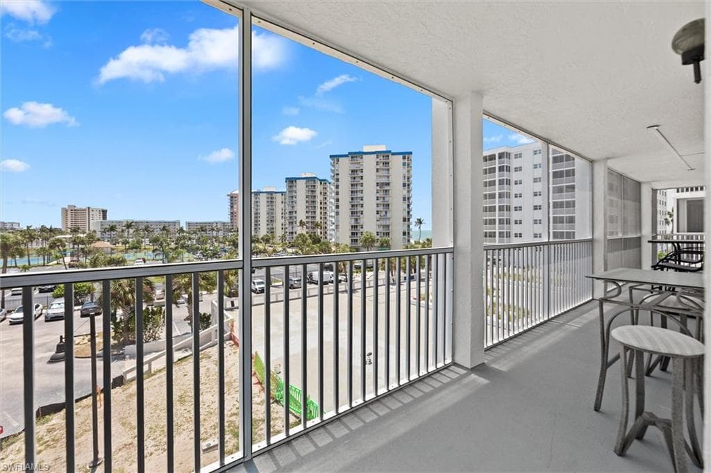 7148 Estero BLVD 322-25