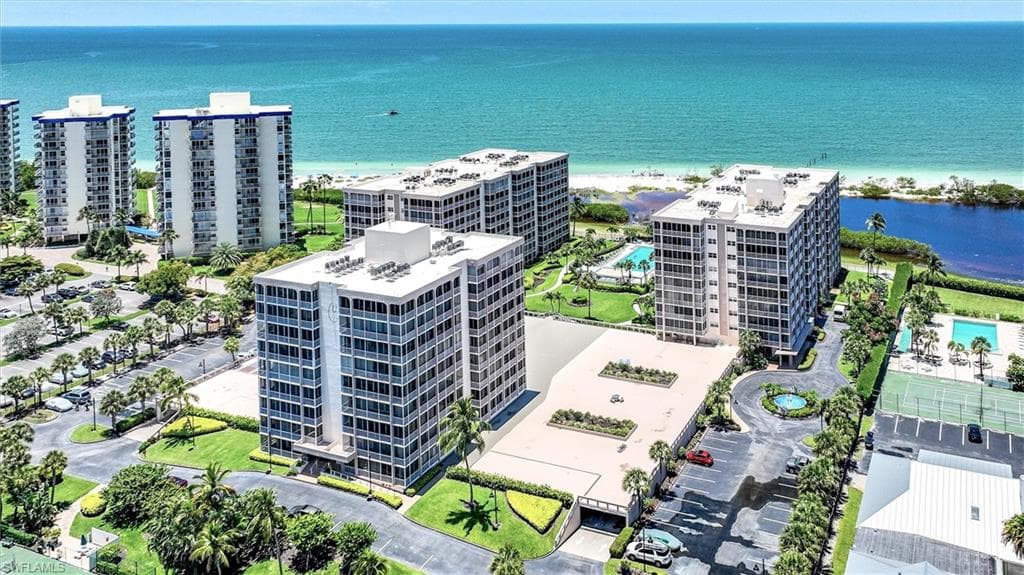 7148 Estero BLVD 322-30