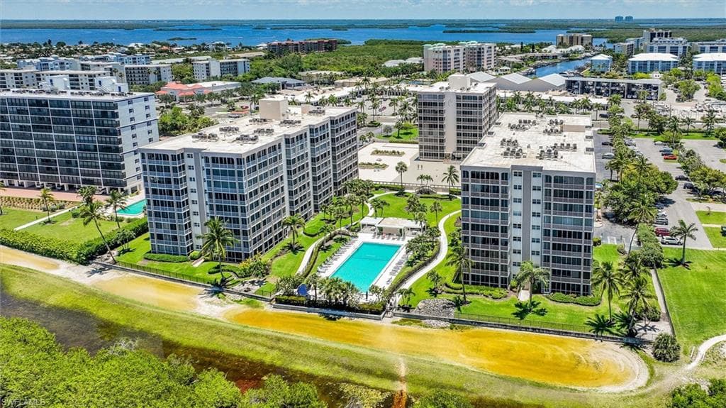 7148 Estero BLVD 322-32