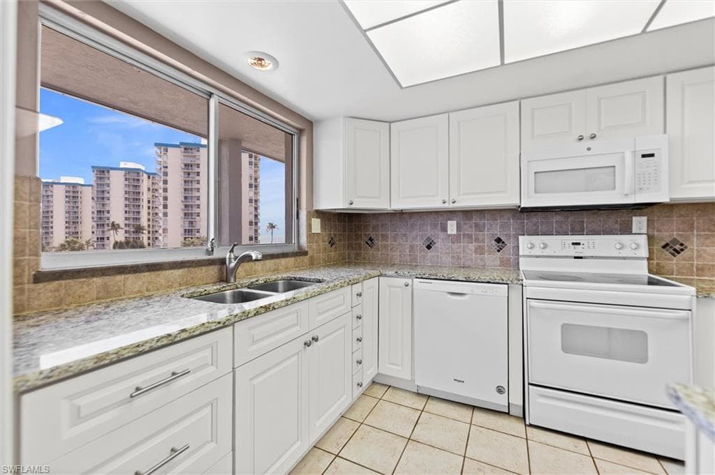 7148 Estero BLVD 322-10