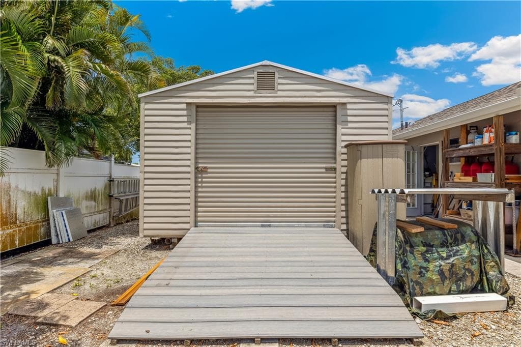 5654 Natoma DR-21