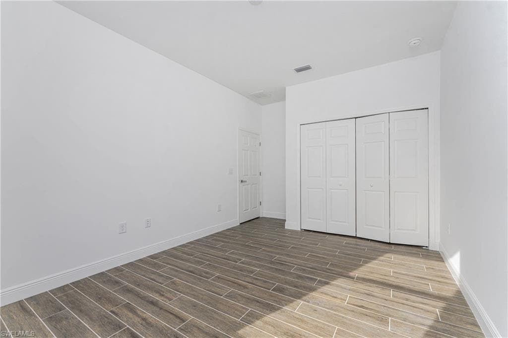 8350 Walbert ST-28