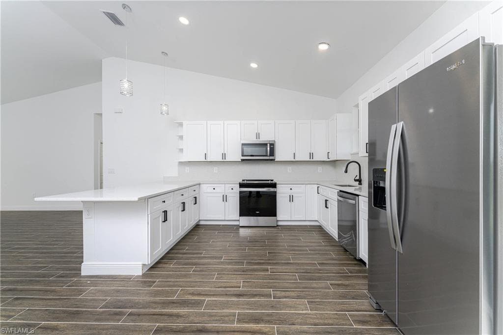 8350 Walbert ST-10