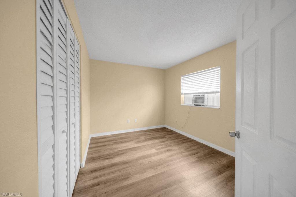 1840 Lafayette ST-18