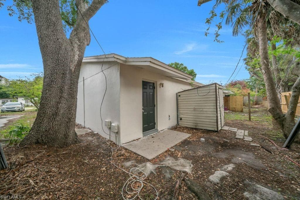 1840 Lafayette ST-3