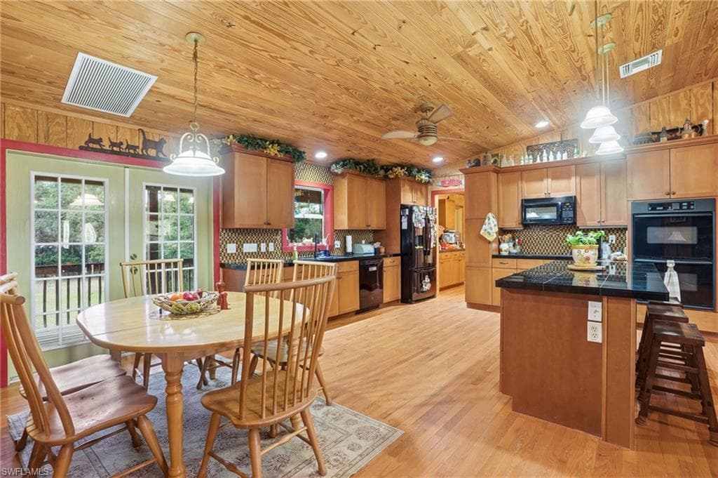 6650 Chipper LN-15