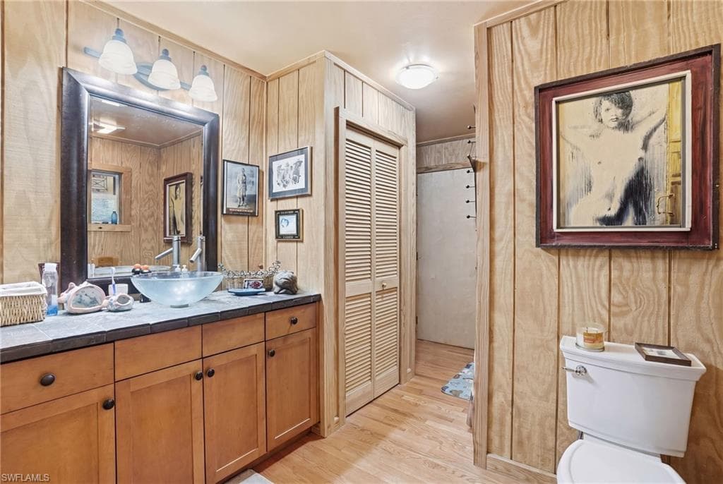 6650 Chipper LN-28