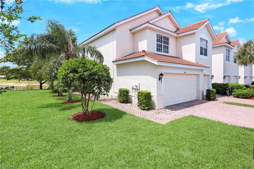 1088 Oxford LN 48-22