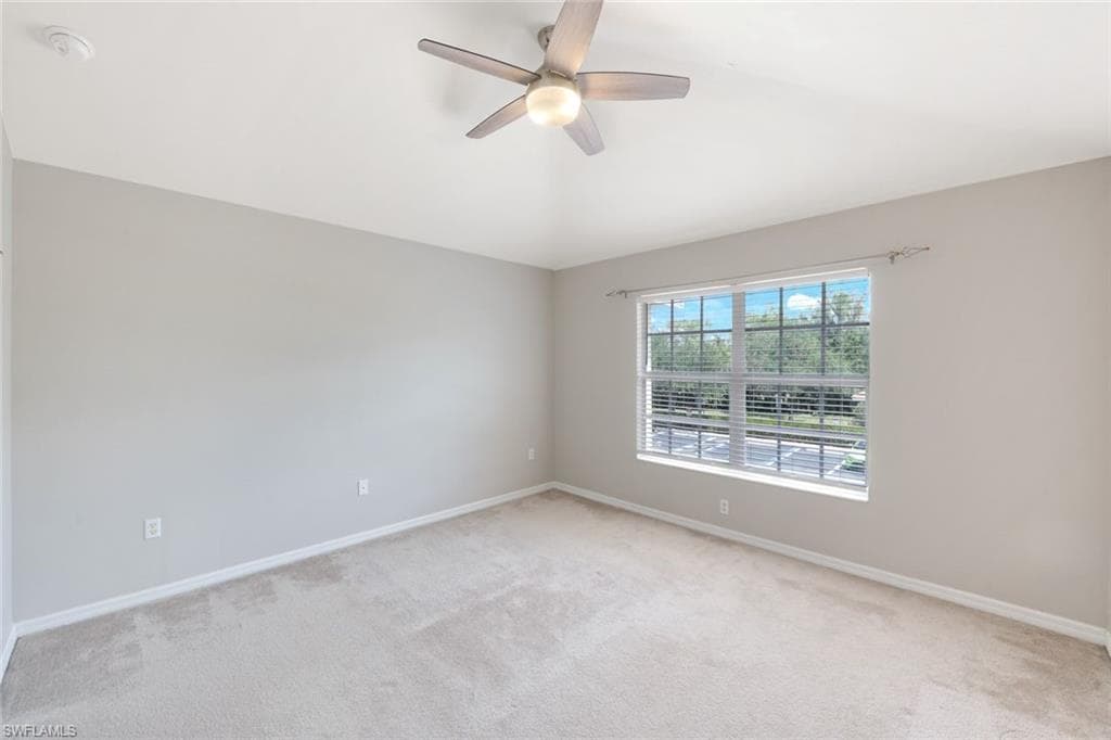 1088 Oxford LN 48-14