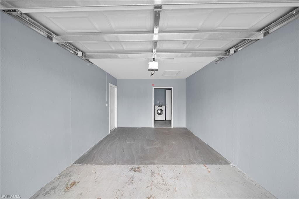 2085 E Tobago CIR-23