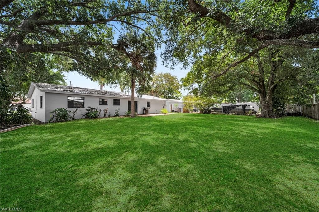 2085 E Tobago CIR-27