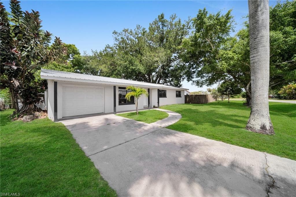 2085 E Tobago CIR-2