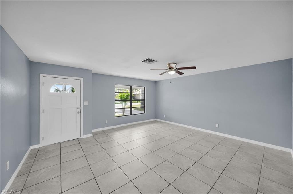 2085 E Tobago CIR-7