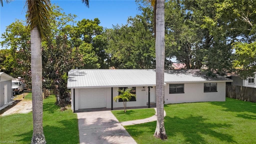 2085 E Tobago CIR-28