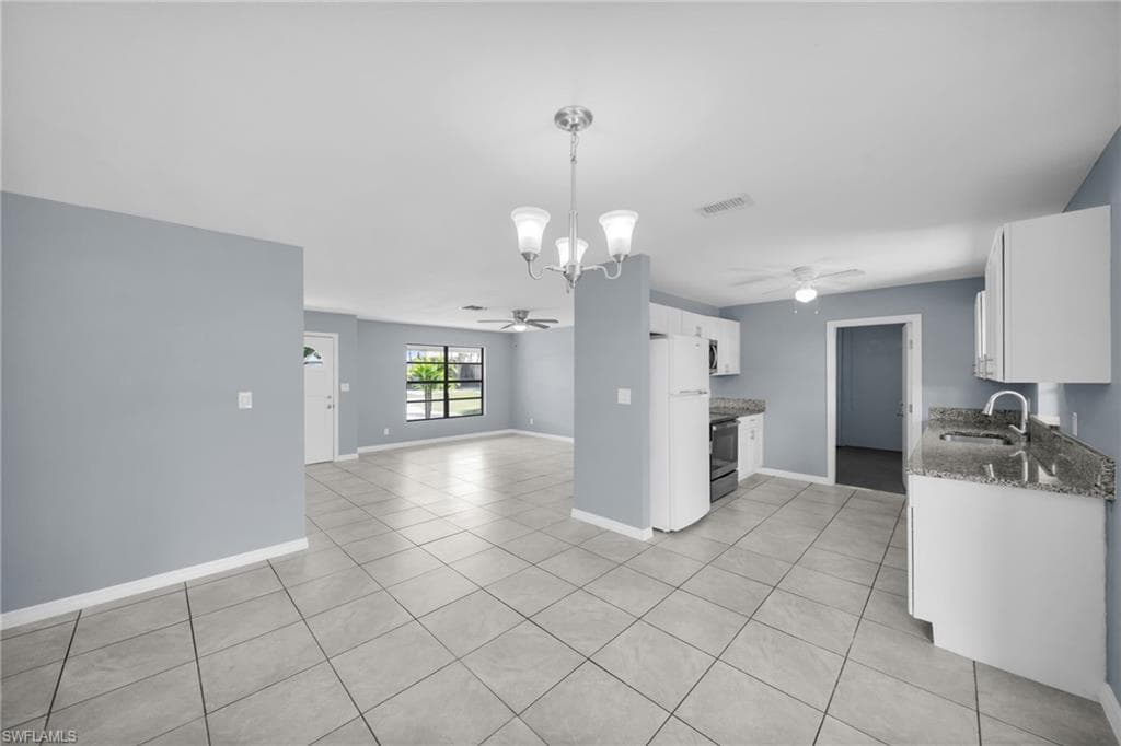 2085 E Tobago CIR-9