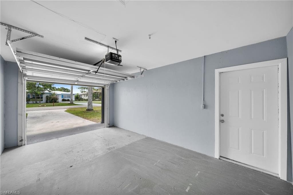 2085 E Tobago CIR-24