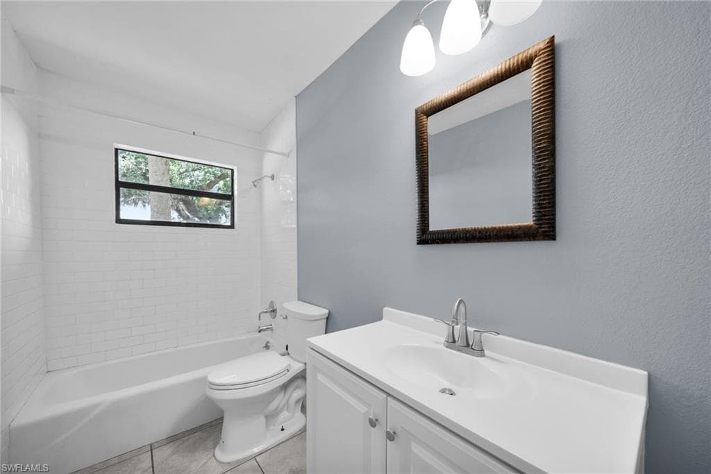 2085 E Tobago CIR-15