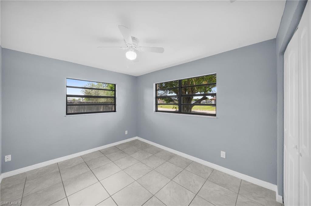 2085 E Tobago CIR-19