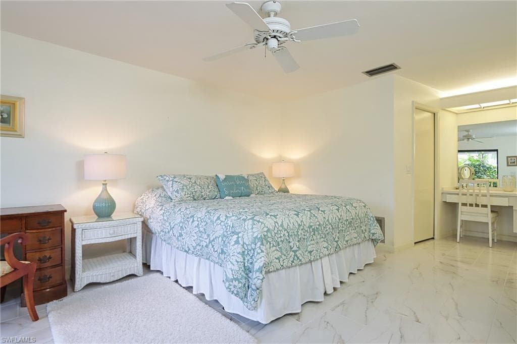 28387 Las Palmas CIR-16