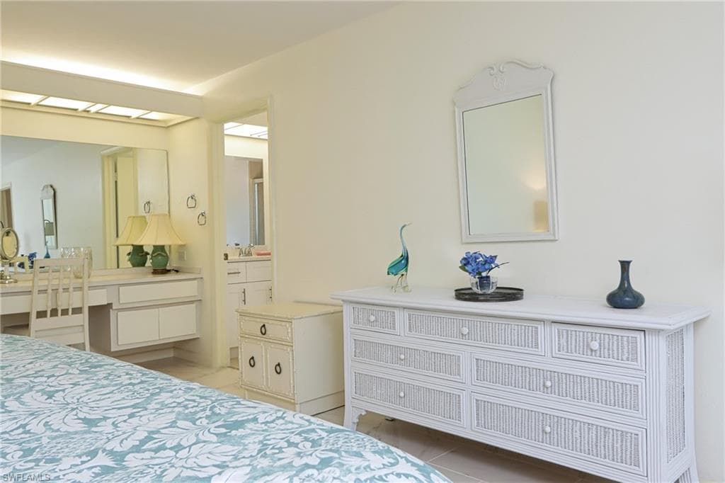 28387 Las Palmas CIR-18