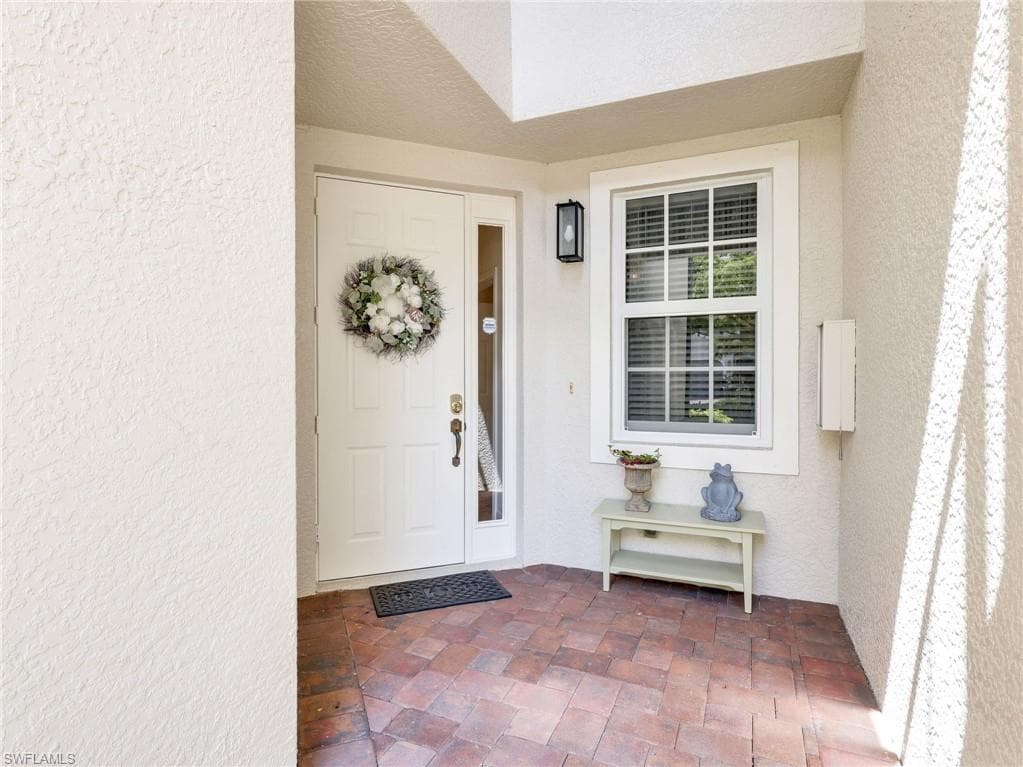 21522 Baccarat LN 102-1