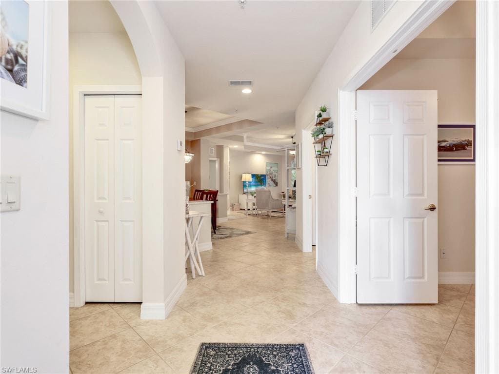 21522 Baccarat LN 102-5
