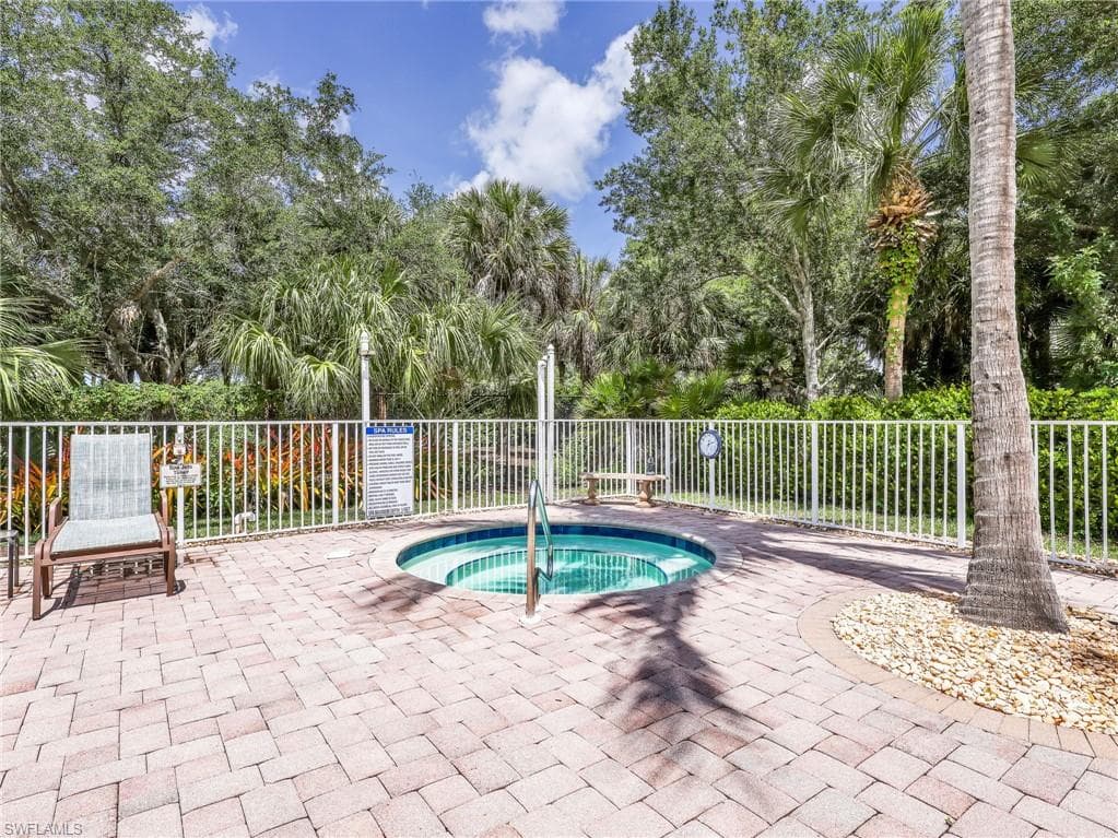 21522 Baccarat LN 102-43