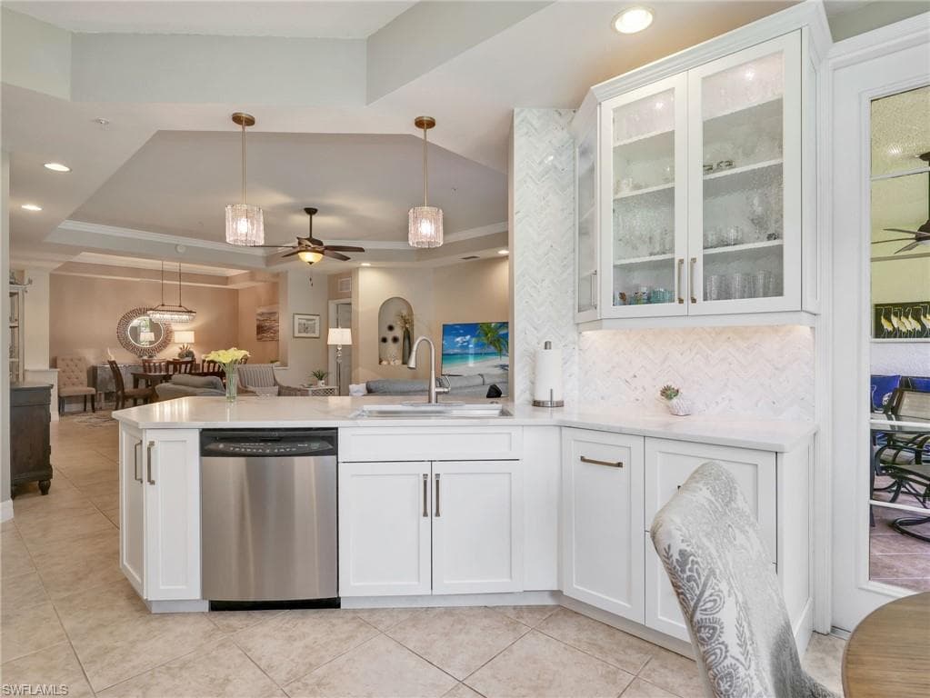 21522 Baccarat LN 102-12