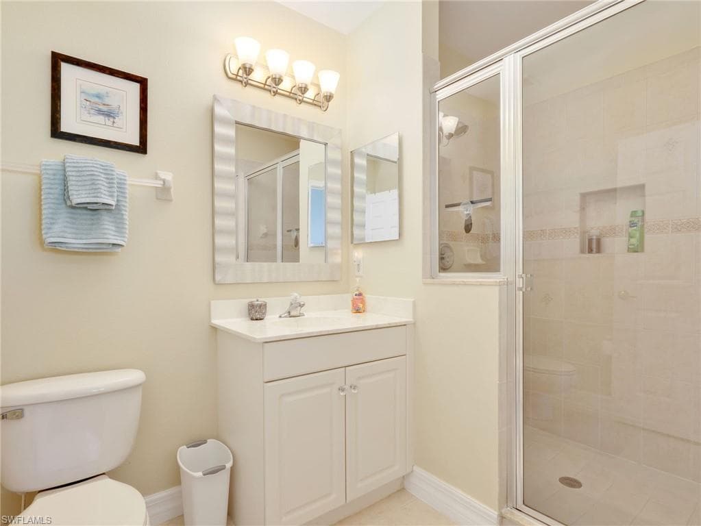 21522 Baccarat LN 102-25