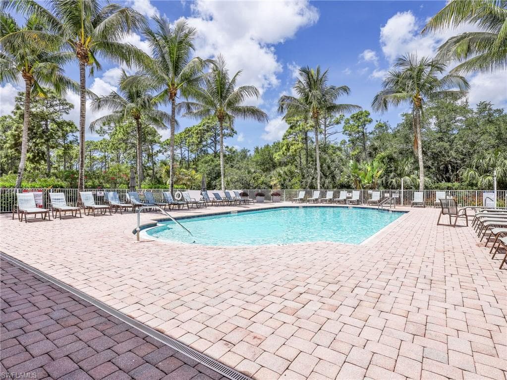 21522 Baccarat LN 102-42