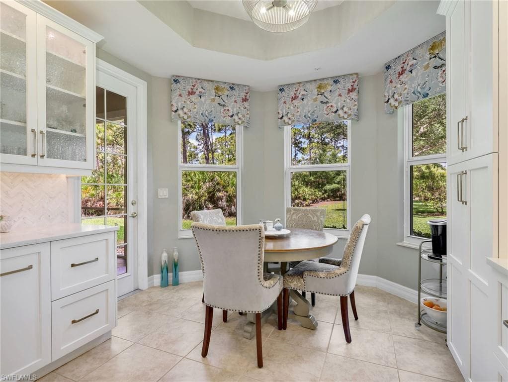 21522 Baccarat LN 102-14