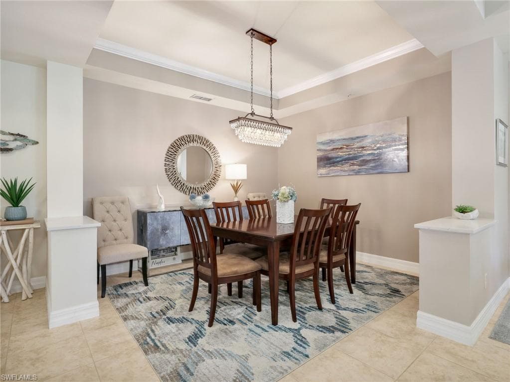 21522 Baccarat LN 102-7