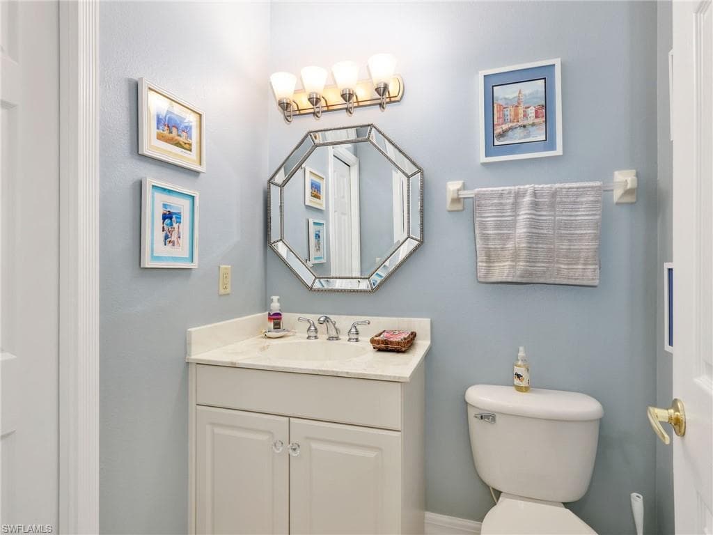 21522 Baccarat LN 102-22
