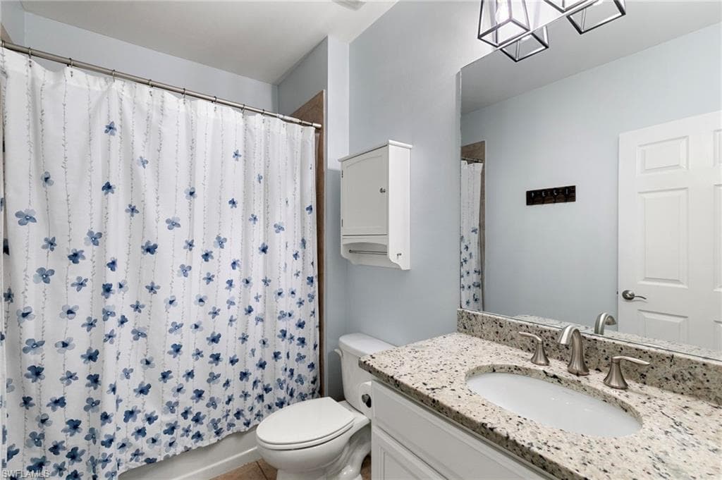 3215 Birchin LN-16