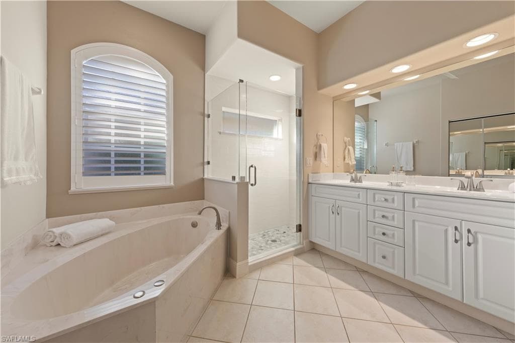 8066 Tauren CT-17