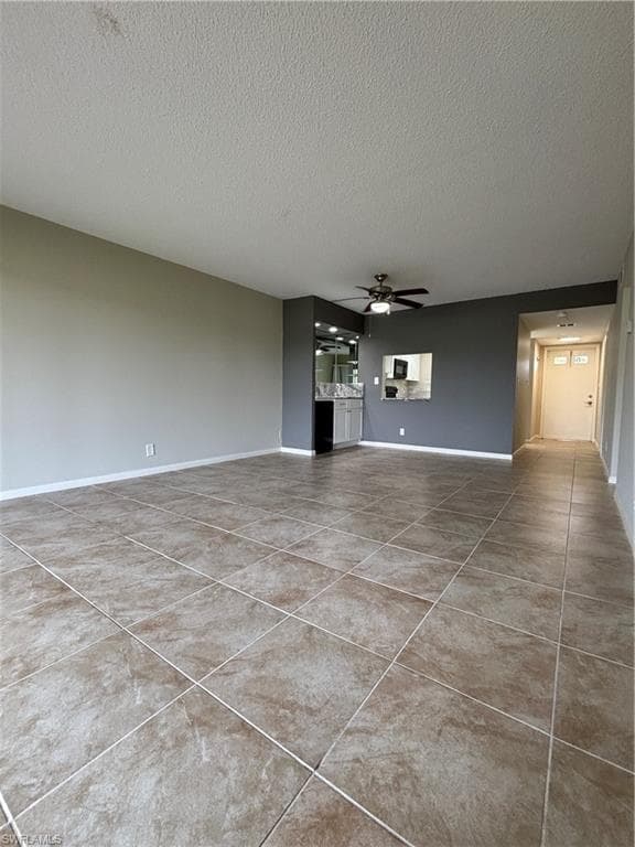 149 Palm DR 8617-7