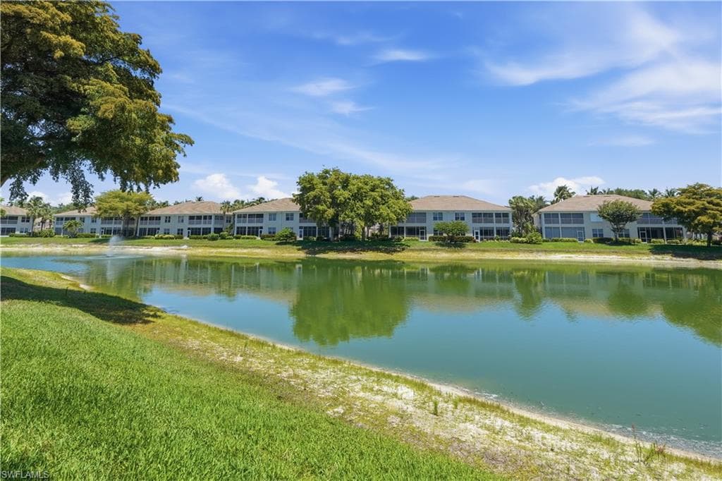 800 Carrick Bend CIR 103-25