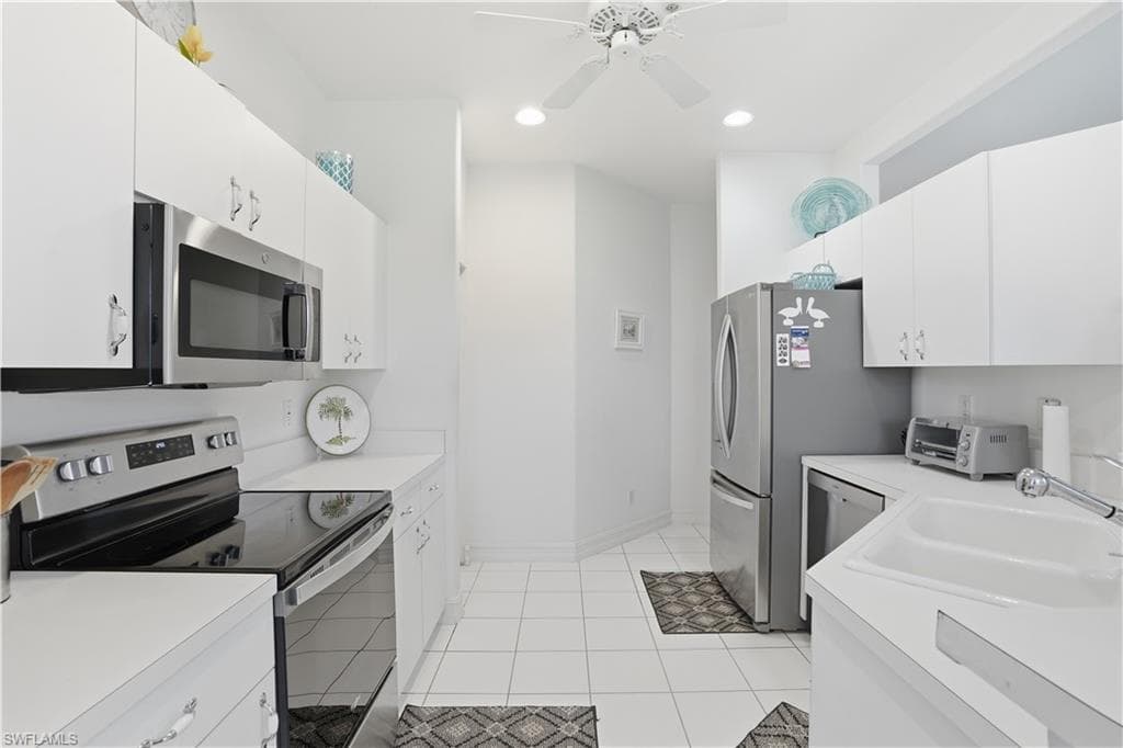 800 Carrick Bend CIR 103-6