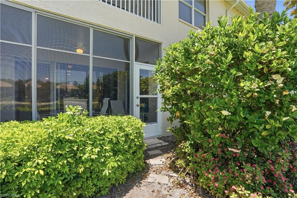 800 Carrick Bend CIR 103-23
