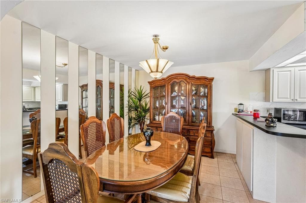 5510 SW 4th PL 605-21