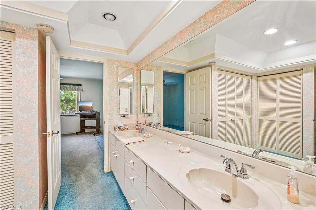 5510 SW 4th PL 605-31