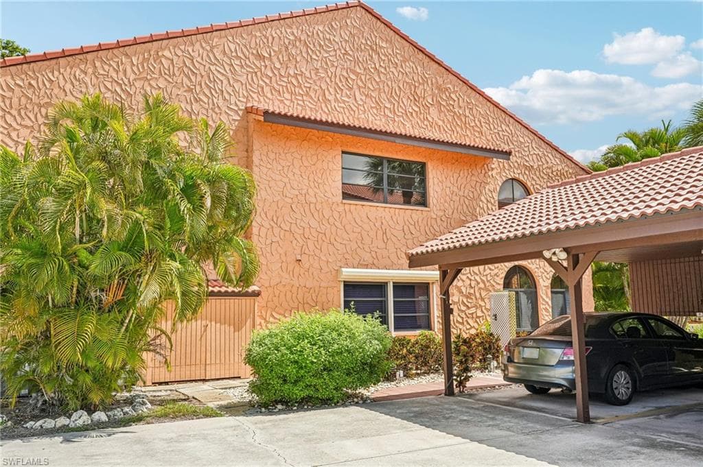 5510 SW 4th PL 605-40