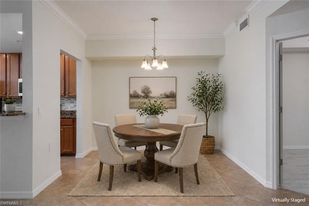 13710 Julias WAY 915-12